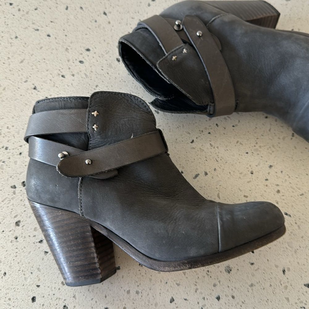 rag & bone New York Hallow Gray Leather Heeled Ankle Boots Booties Shoes Size 35 - Picture 13 of 14